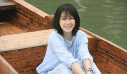 爆料刘若英闺蜜视频播放,揭秘娱乐圈背后故事